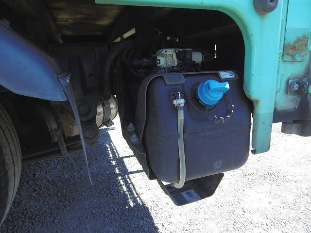 三菱ふそうキャンターダブルキャブ（Wキャブ）小型（2t・3t）[写真26]