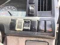 いすゞエルフダンプ小型（2t・3t）[写真14]