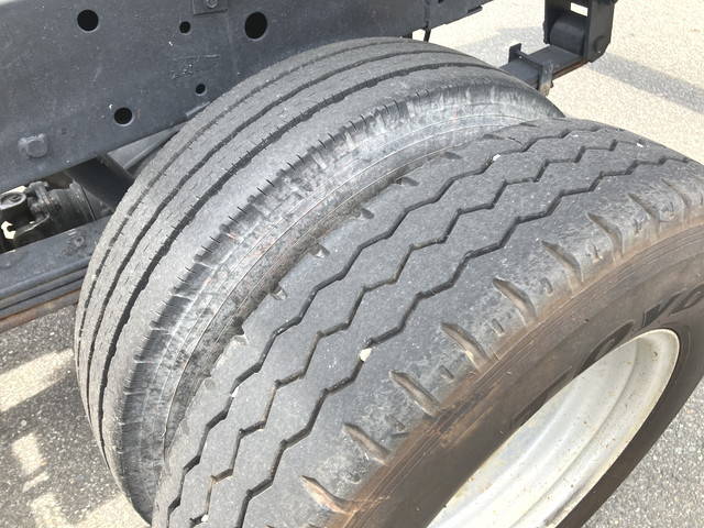 いすゞエルフダンプ小型（2t・3t）[写真23]