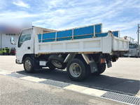 いすゞエルフダンプ小型（2t・3t）[写真02]