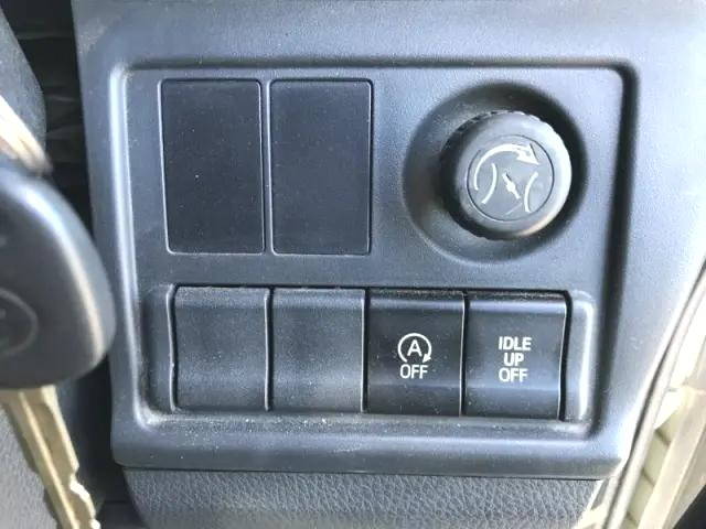 日野レンジャーコンテナ専用車中型（4t）[写真11]