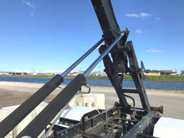 日野レンジャーコンテナ専用車中型（4t）[写真21]