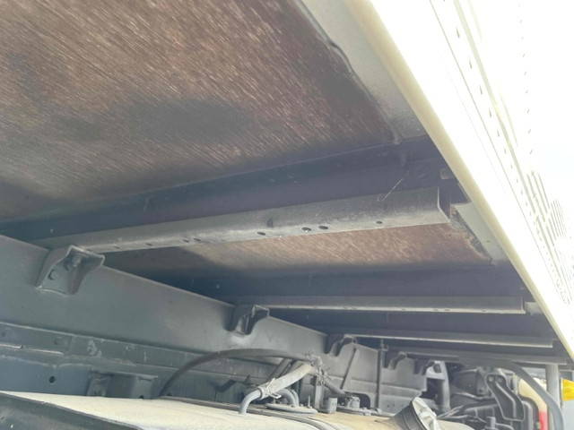 トヨタトヨエースアルミバン小型（2t・3t）[写真15]