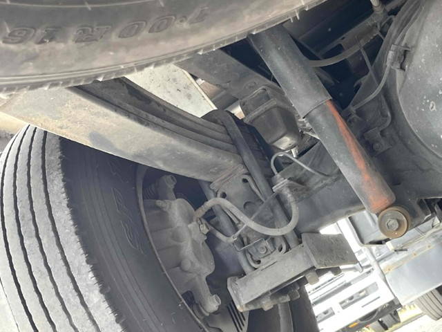 トヨタトヨエースアルミバン小型（2t・3t）[写真22]