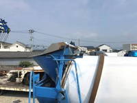 三菱ふそうスーパーグレートミキサー車（コンクリートミキサー）大型（10t）[写真25]