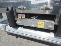 いすゞフォワード冷凍車（冷蔵車）中型（4t）[写真06]