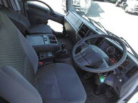 いすゞフォワード冷凍車（冷蔵車）中型（4t）[写真09]