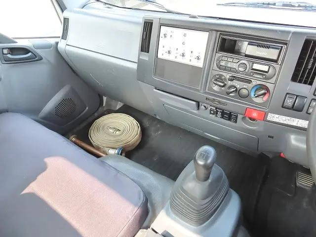 いすゞエルフ散水車小型（2t・3t）[写真13]