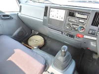 いすゞエルフ散水車小型（2t・3t）[写真14]