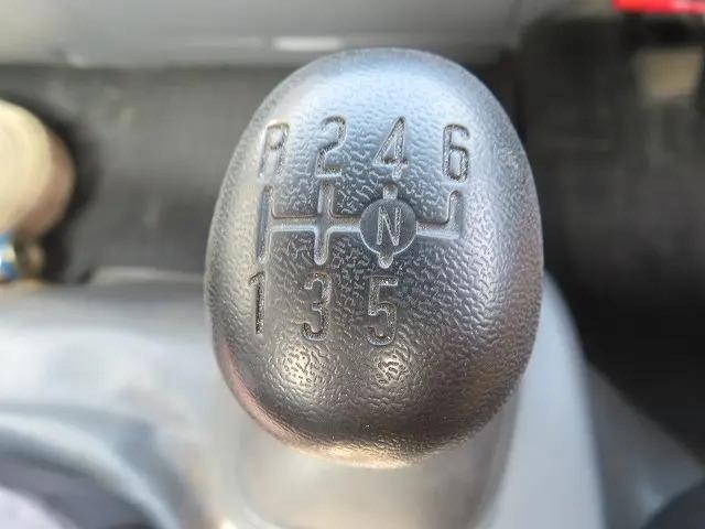 いすゞエルフ散水車小型（2t・3t）[写真14]