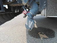 いすゞエルフ散水車小型（2t・3t）[写真29]