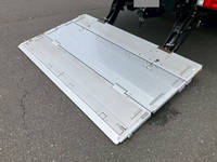 三菱ふそうキャンターアルミバン小型（2t・3t）[写真11]