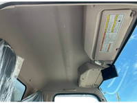 三菱ふそうキャンターアルミバン小型（2t・3t）[写真32]