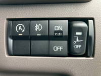 三菱ふそうキャンターアルミバン小型（2t・3t）[写真33]