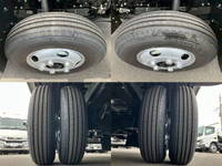 三菱ふそうキャンターアルミバン小型（2t・3t）[写真20]