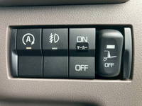 三菱ふそうキャンターアルミバン小型（2t・3t）[写真33]