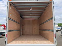 三菱ふそうキャンターアルミバン小型（2t・3t）[写真10]