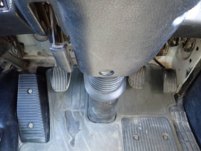 日野レンジャーコンテナ専用車中型（4t）[写真30]