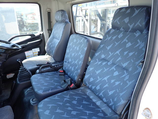 日野レンジャーコンテナ専用車中型（4t）[写真35]