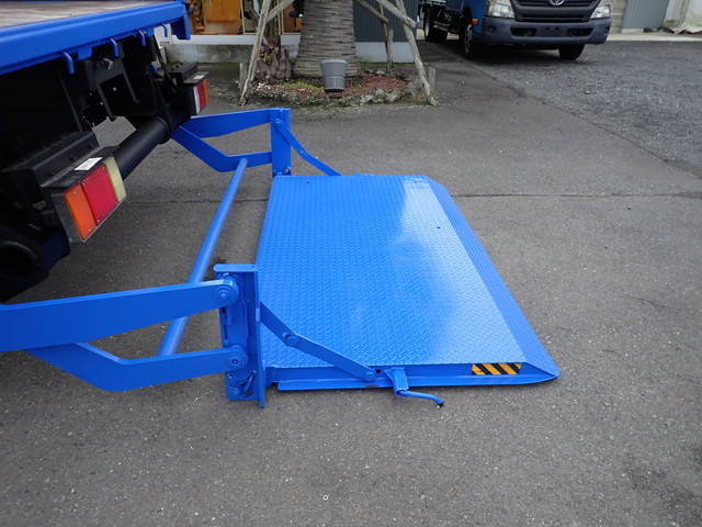 マツダタイタンダブルキャブ（Wキャブ）小型（2t・3t）[写真10]