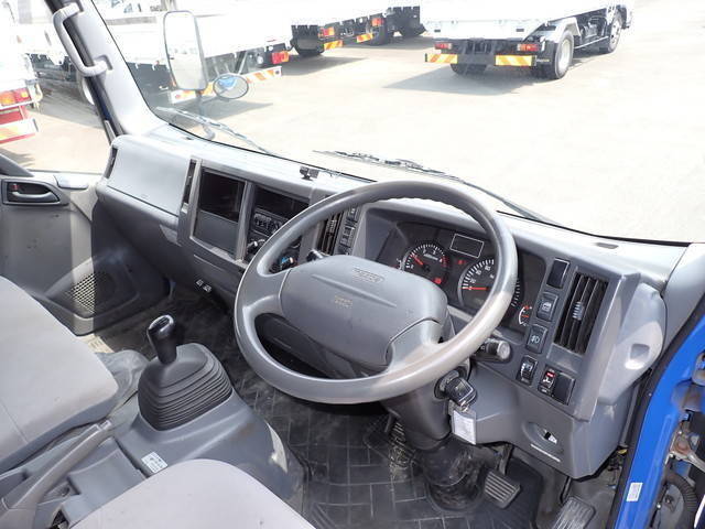 マツダタイタンダブルキャブ（Wキャブ）小型（2t・3t）[写真21]