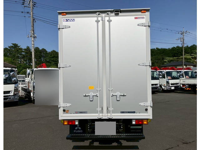 三菱ふそうキャンターアルミバン小型（2t・3t）[写真10]