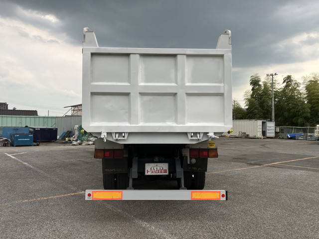 三菱ふそうスーパーグレート深ダンプ（土砂禁ダンプ）大型（10t）[写真10]