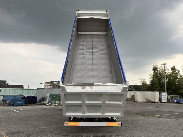 三菱ふそうスーパーグレート深ダンプ（土砂禁ダンプ）大型（10t）[写真12]