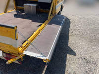 トヨタトヨエース道路作業車小型（2t・3t）[写真13]