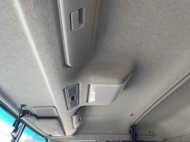 三菱ふそうスーパーグレートトレーラーヘッド（トラクターヘッド）大型（10t）[写真34]