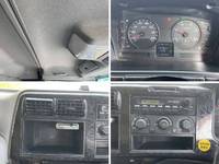 三菱ふそうスーパーグレートトレーラーヘッド（トラクターヘッド）大型（10t）[写真38]