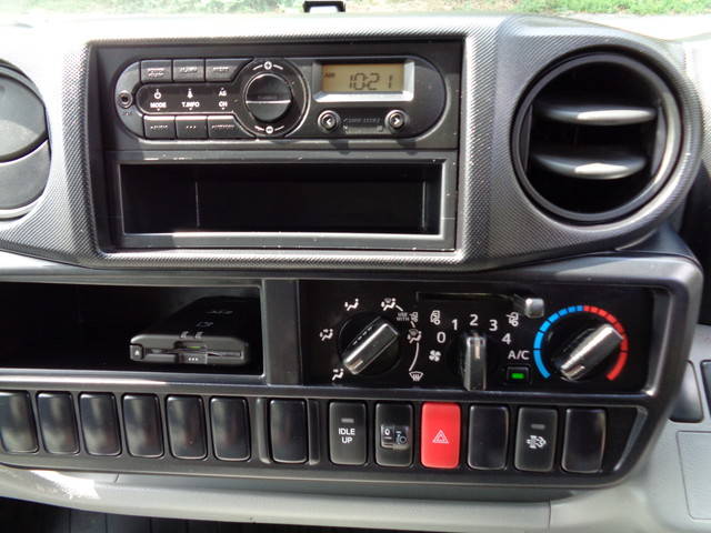 トヨタその他の車種平ボディ小型（2t・3t）[写真36]