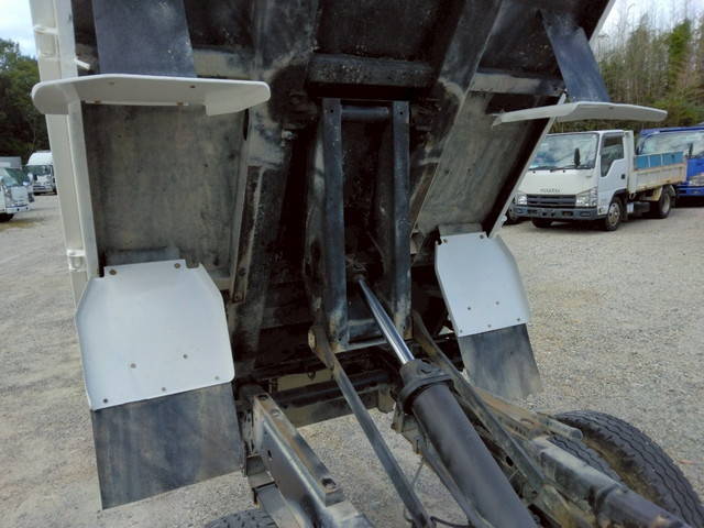 いすゞエルフダンプ小型（2t・3t）[写真20]