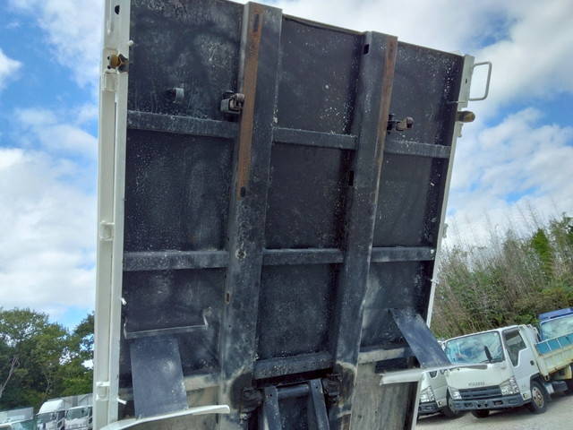 いすゞエルフダンプ小型（2t・3t）[写真21]