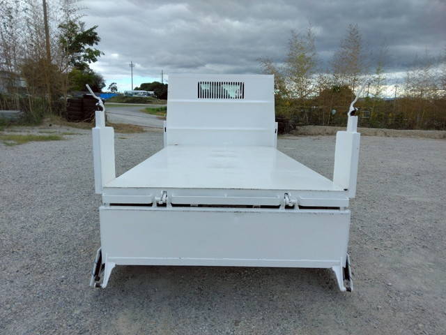 いすゞエルフダンプ小型（2t・3t）[写真08]