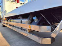 三菱ふそうファイターセルフクレーン4段増トン（6t・8t）[写真13]