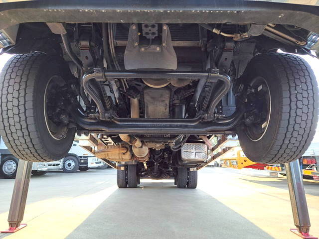 三菱ふそうファイターセルフクレーン4段増トン（6t・8t）[写真23]