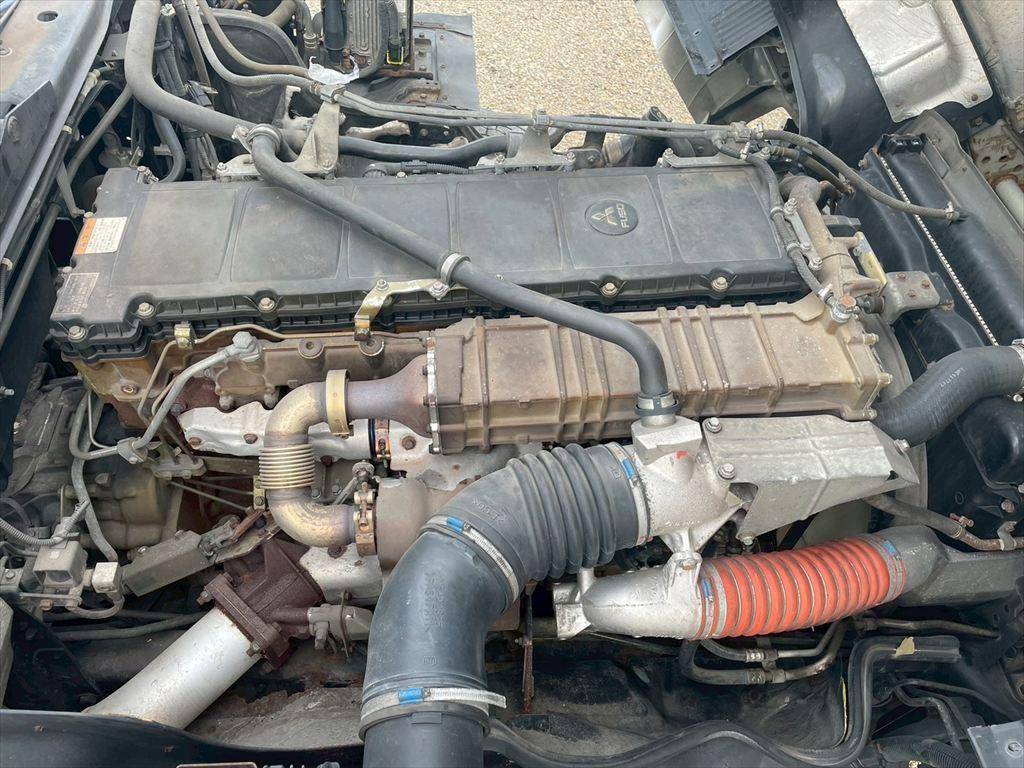 三菱ふそうスーパーグレートクレーン4段大型（10t）[写真13]