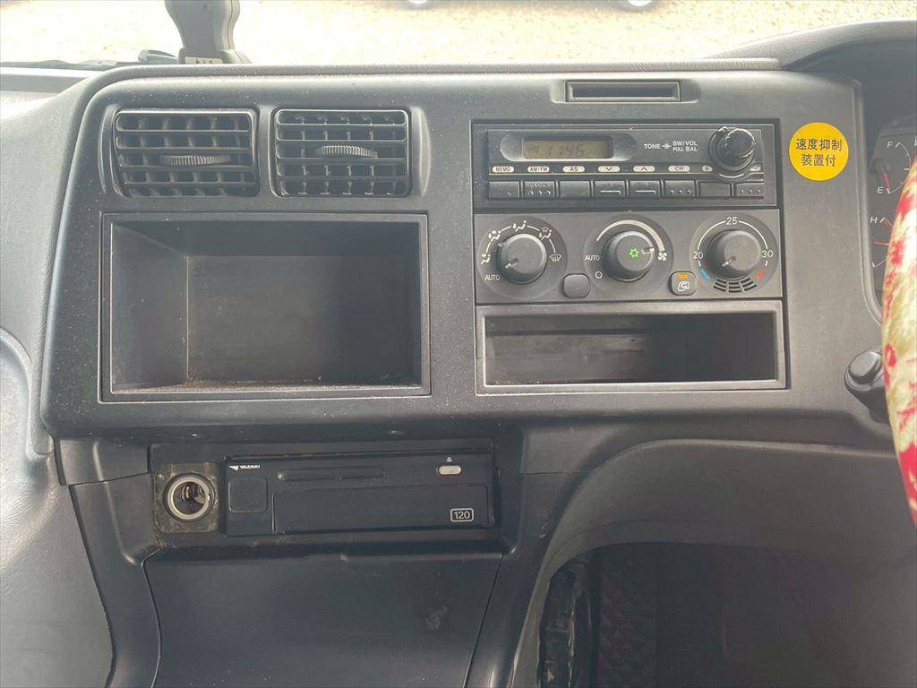 三菱ふそうスーパーグレートクレーン4段大型（10t）[写真17]