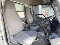 トヨタトヨエースパネルバン小型（2t・3t）[写真15]