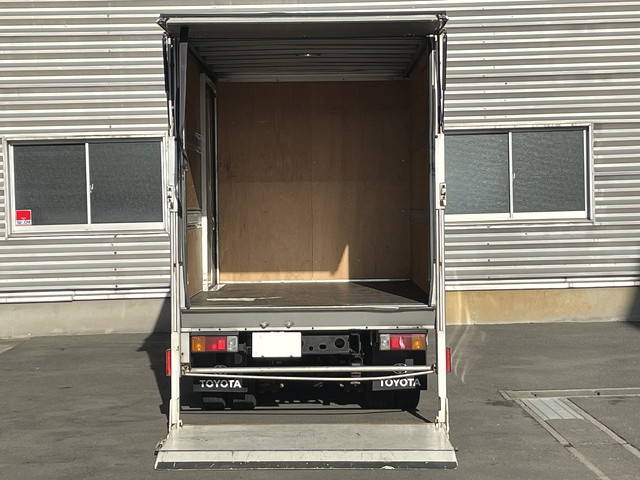 トヨタトヨエースパネルバン小型（2t・3t）[写真03]