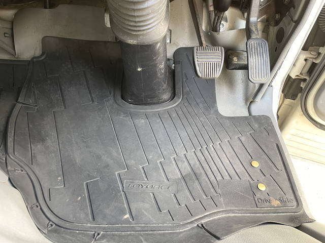 トヨタトヨエースパネルバン小型（2t・3t）[写真37]