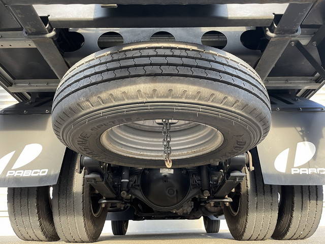 三菱ふそうキャンターアルミバン小型（2t・3t）[写真17]