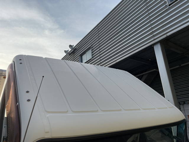 三菱ふそうキャンターアルミバン小型（2t・3t）[写真26]