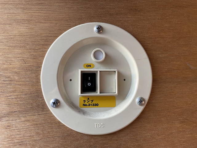 三菱ふそうキャンターアルミバン小型（2t・3t）[写真27]