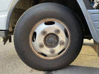 三菱ふそうキャンターアルミバン小型（2t・3t）[写真29]