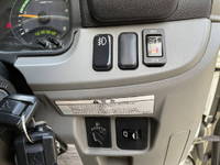 三菱ふそうキャンターアルミバン小型（2t・3t）[写真32]