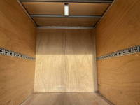 三菱ふそうキャンターアルミバン小型（2t・3t）[写真10]