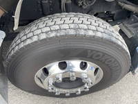 UDトラックスクオントレーラーヘッド（トラクターヘッド）大型（10t）[写真15]