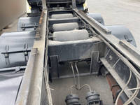 UDトラックスクオントレーラーヘッド（トラクターヘッド）大型（10t）[写真26]